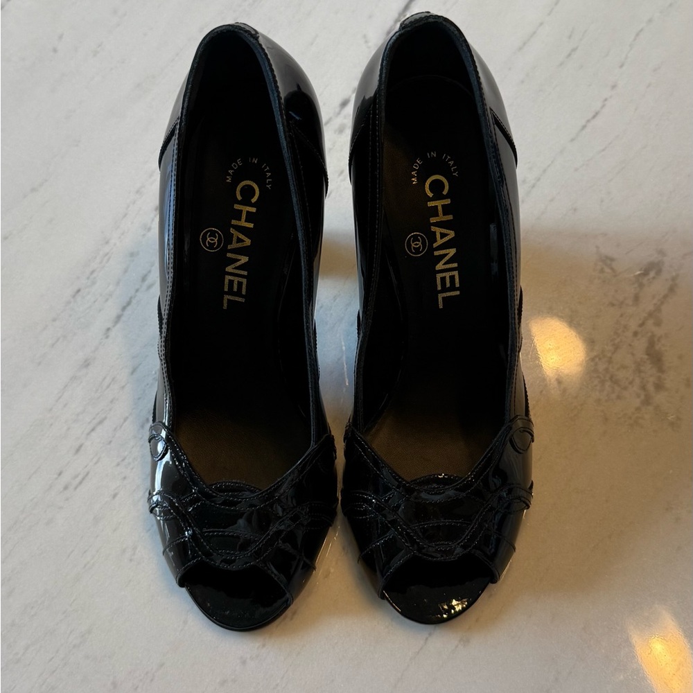 Chanel Black Patent Leather peep-toe block heels with gold CC on back